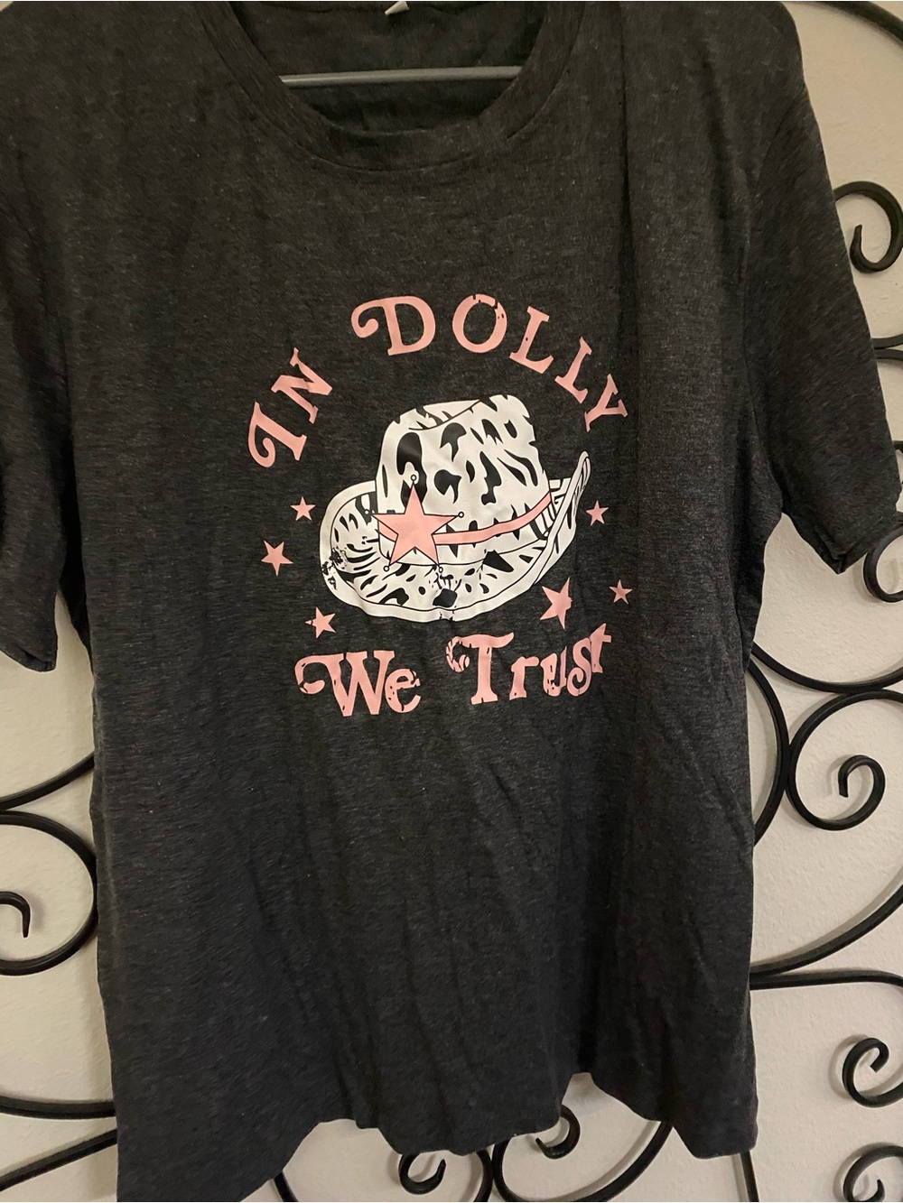 NWOT Women Charcoal Graphic Tee with Pink Cowboy Print XL